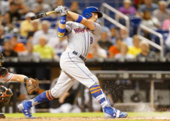 Meet Christian Yelichs Girlfriend: Everything You Want to Know About Their Relationship!