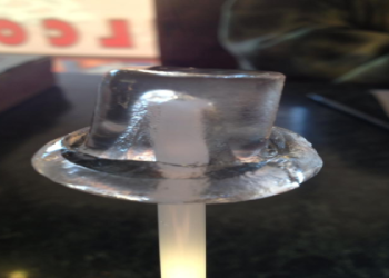 What Are Ice Cube Hats? Check Out These Hot Trends!