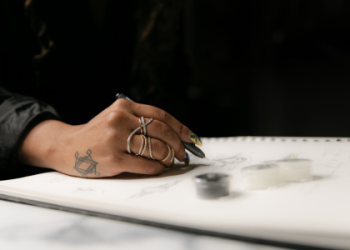 Taylor Fritz Mum Face Surgery: Before and After Photos & Why Did She Choose to Have Surgery