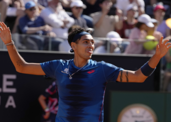 Kenin vs Garcia: Who Will Win? (Simple Breakdown)