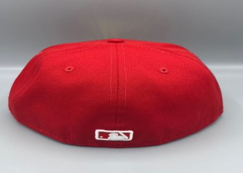 Want to style your red fitted yankees hat perfectly? Follow these simple tips to rock the look with confidence every time.