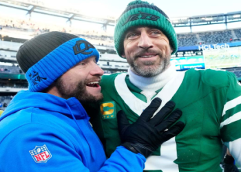 Everyone wants to know about Aaron Rodgers wife. Get the inside scoop on his relationships now.