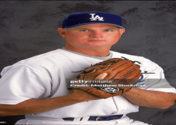 Want Jimmy Morris baseball stats and highlights? Look at his short but memorable major league career.